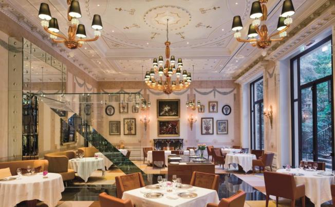 Фото отеля PALAZZO PARIGI HOTEL & GRAND SPA 