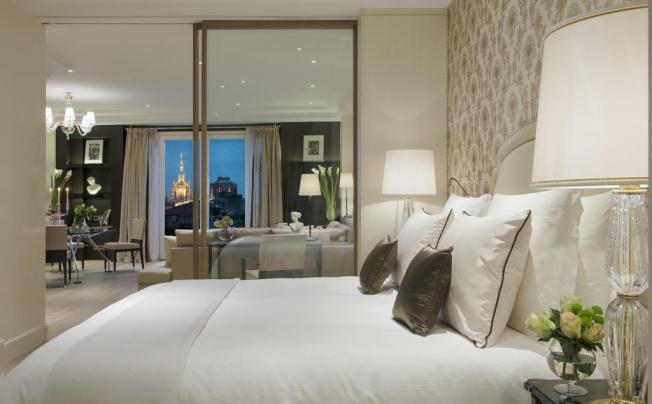 Фото отеля PALAZZO PARIGI HOTEL & GRAND SPA 