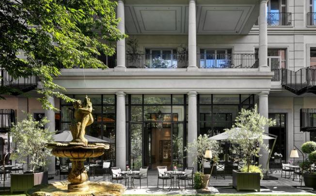 Фото отеля PALAZZO PARIGI HOTEL & GRAND SPA 
