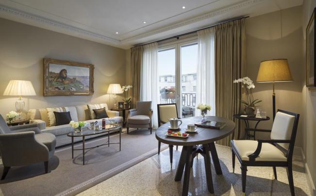 Фото отеля PALAZZO PARIGI HOTEL & GRAND SPA 
