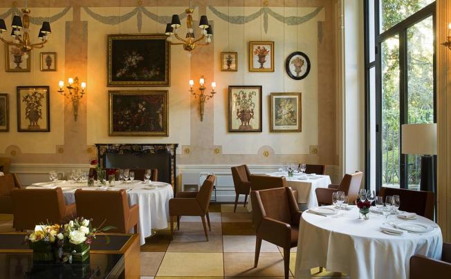 Фото отеля PALAZZO PARIGI HOTEL & GRAND SPA 