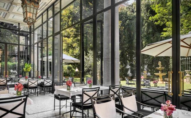Фото отеля PALAZZO PARIGI HOTEL & GRAND SPA 
