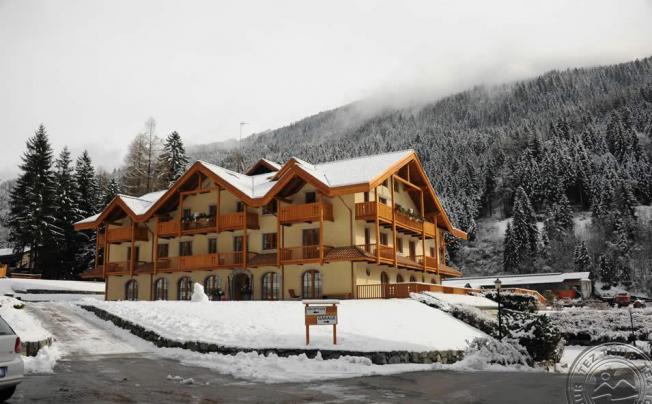Фото отеля Holidays Dolomiti Apartment Resort