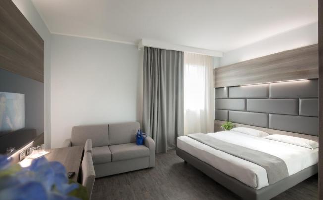 Фото отеля Hotel Pioppeto Saronno