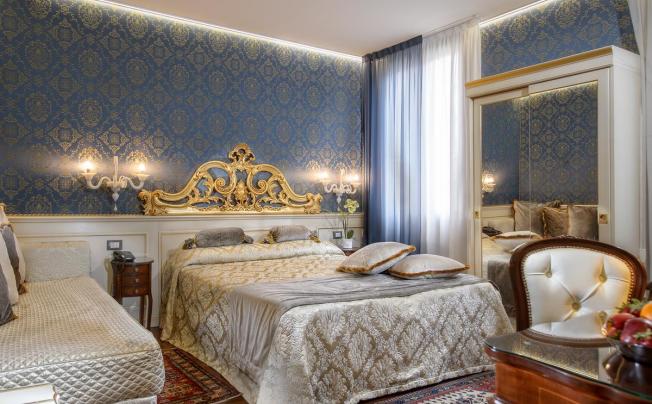 Фото отеля Santa Marina Hotel