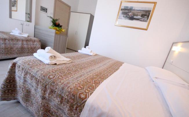 Фото отеля Hotel St Gregory Park