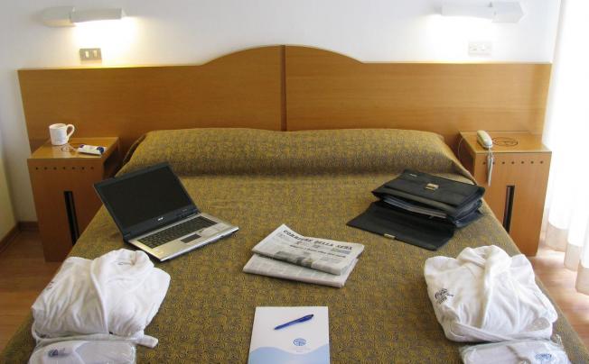Фото отеля Hotel St Gregory Park