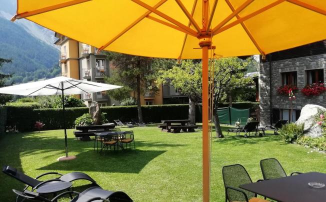 Фото отеля Crampon Hotel