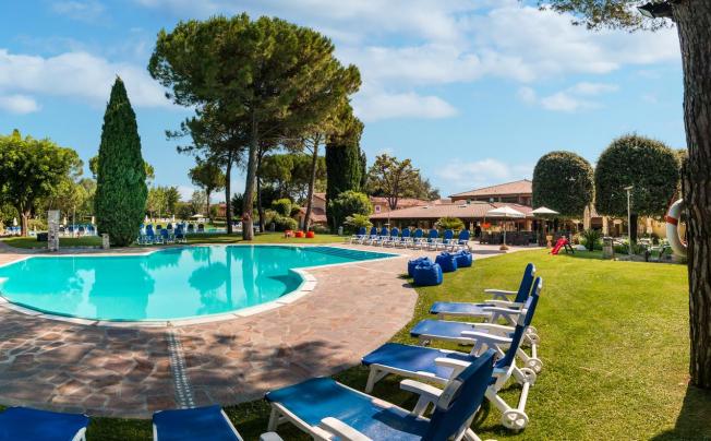 Фото отеля West garda