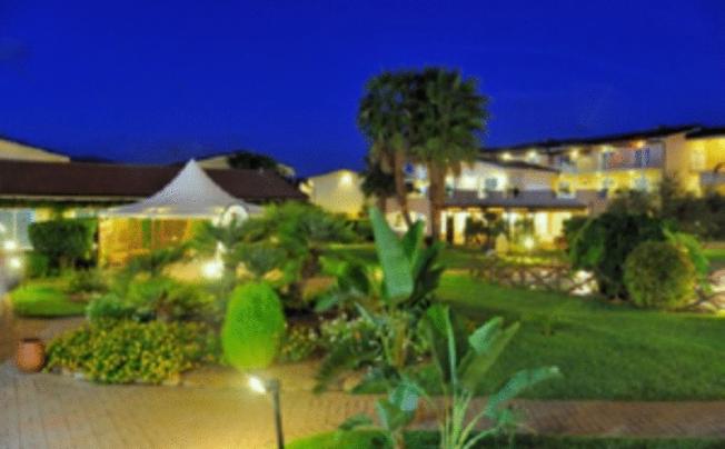 Фото отеля Nicotera Beach Village