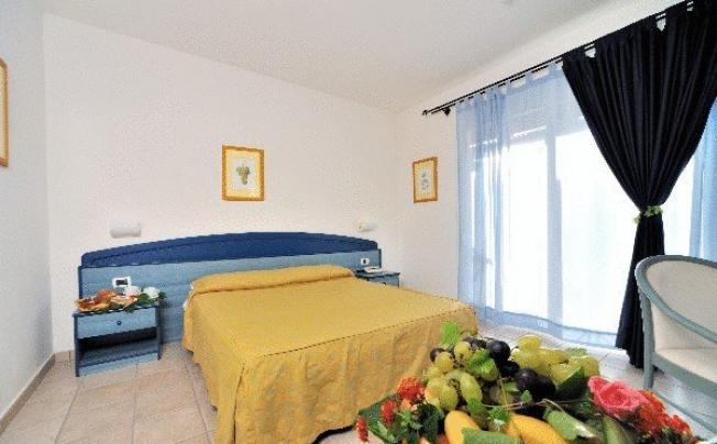 Фото отеля Nicotera Beach Village