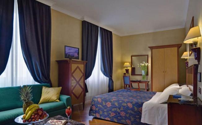 Фото отеля Corona D'Italia Hotel