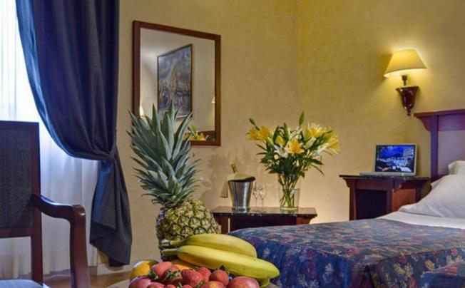 Фото отеля Corona D'Italia Hotel