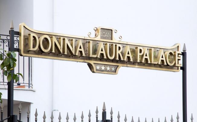 Фото отеля Donna Laura Palace