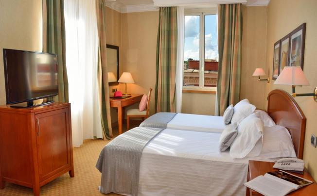 Фото отеля Apogia Lloyd Rome Hotel