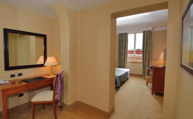 Фото отеля Apogia Lloyd Rome Hotel