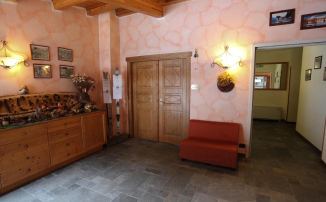Фото отеля Alpechiara Hotel