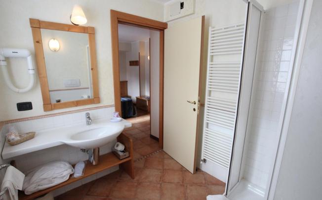 Фото отеля Alpechiara Hotel