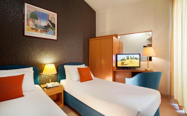 Фото отеля Kursaal hotel