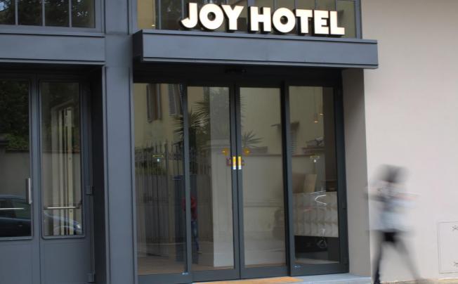 Фото отеля Joy C-hotels