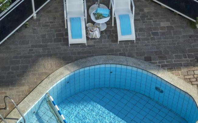 Фото отеля Abner's Hotel