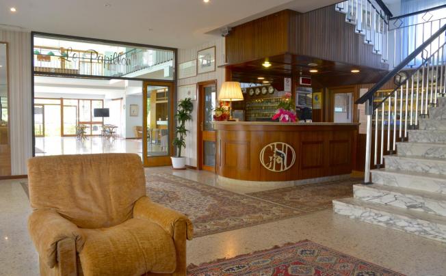 Фото отеля Hotel diplomat
