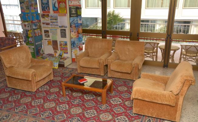 Фото отеля Hotel diplomat