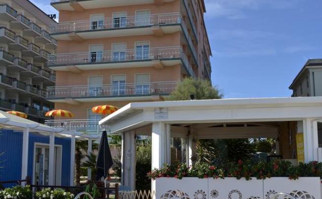 Фото отеля Hotel diplomat