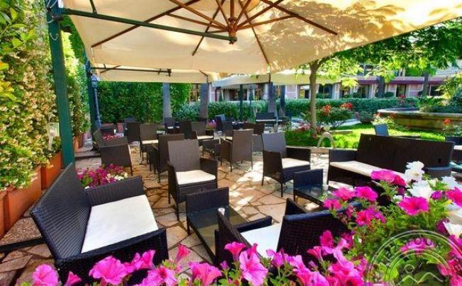 Фото отеля Parco Dei Principi Grand Hotel & Spa