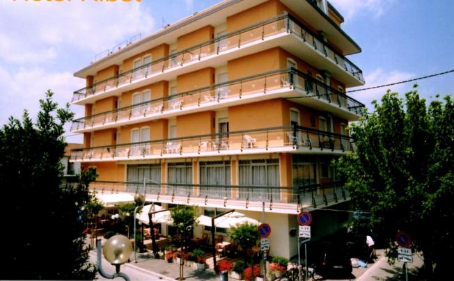 Фото отеля Hotel Ribot