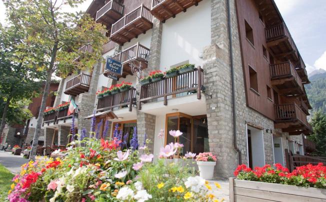 Фото отеля Residence Le Grand Chalet