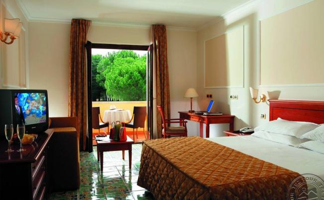 Фото отеля Oleandri Resort Paestum