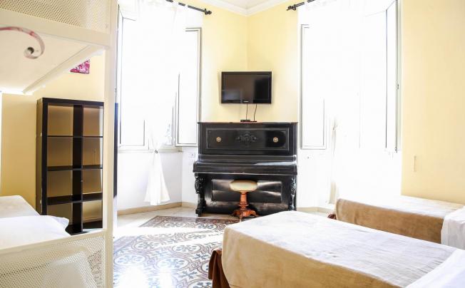 Фото отеля C. Luxury Palace & Hostel
