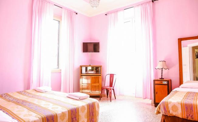 Фото отеля C. Luxury Palace & Hostel