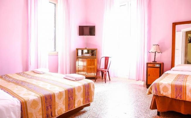 Фото отеля C. Luxury Palace & Hostel