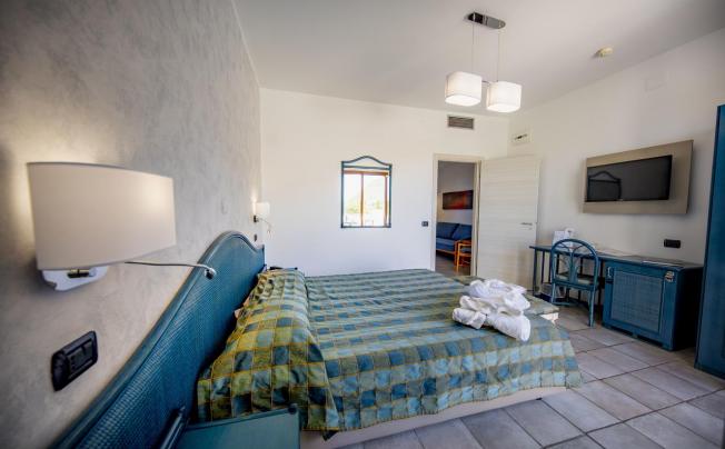 Фото отеля Baia Del Capitano Hotel