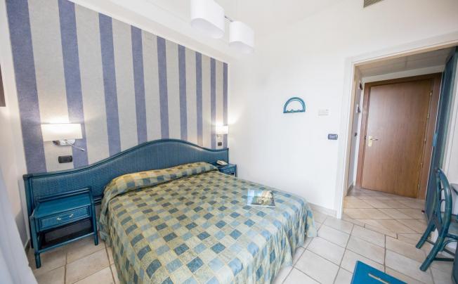 Фото отеля Baia Del Capitano Hotel