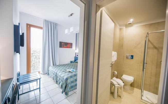 Фото отеля Baia Del Capitano Hotel