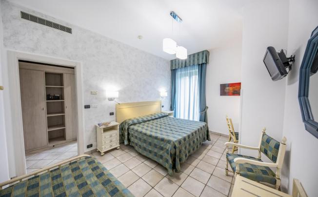 Фото отеля Baia Del Capitano Hotel