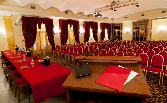 Фото отеля MASSIMO D AZEGLIO 