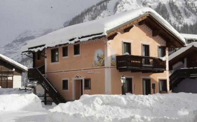 Фото отеля Chalets La Golp - La Pineta Apartments