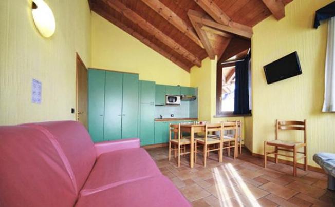 Фото отеля Chalets La Golp - La Pineta Apartments