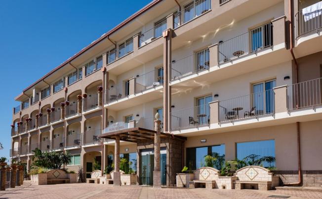 Фото отеля Antares Hotel