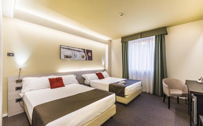 Фото отеля Antony Hotel