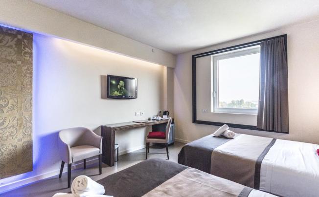 Фото отеля Antony Hotel