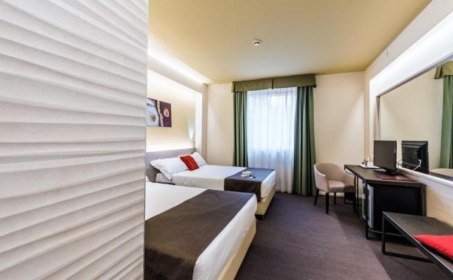 Фото отеля Antony Hotel