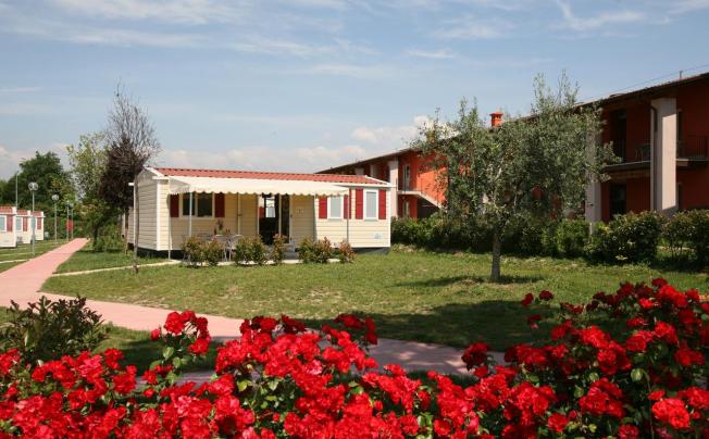 Фото отеля The garda village