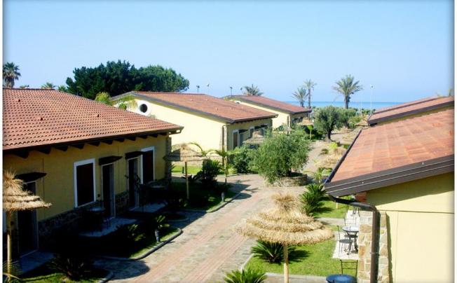 Фото отеля Hotel Villaggio Olimpia