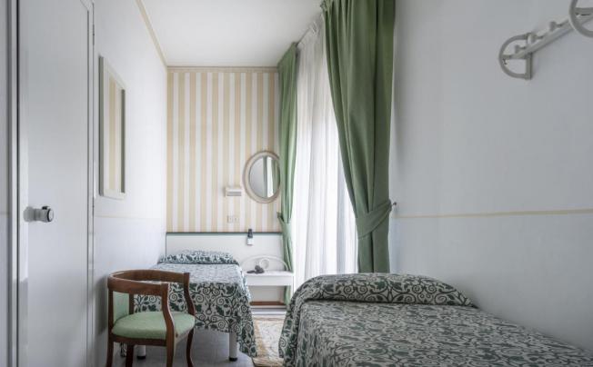 Фото отеля Capri Hotel