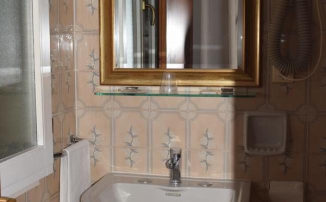 Фото отеля Basilea Hotel